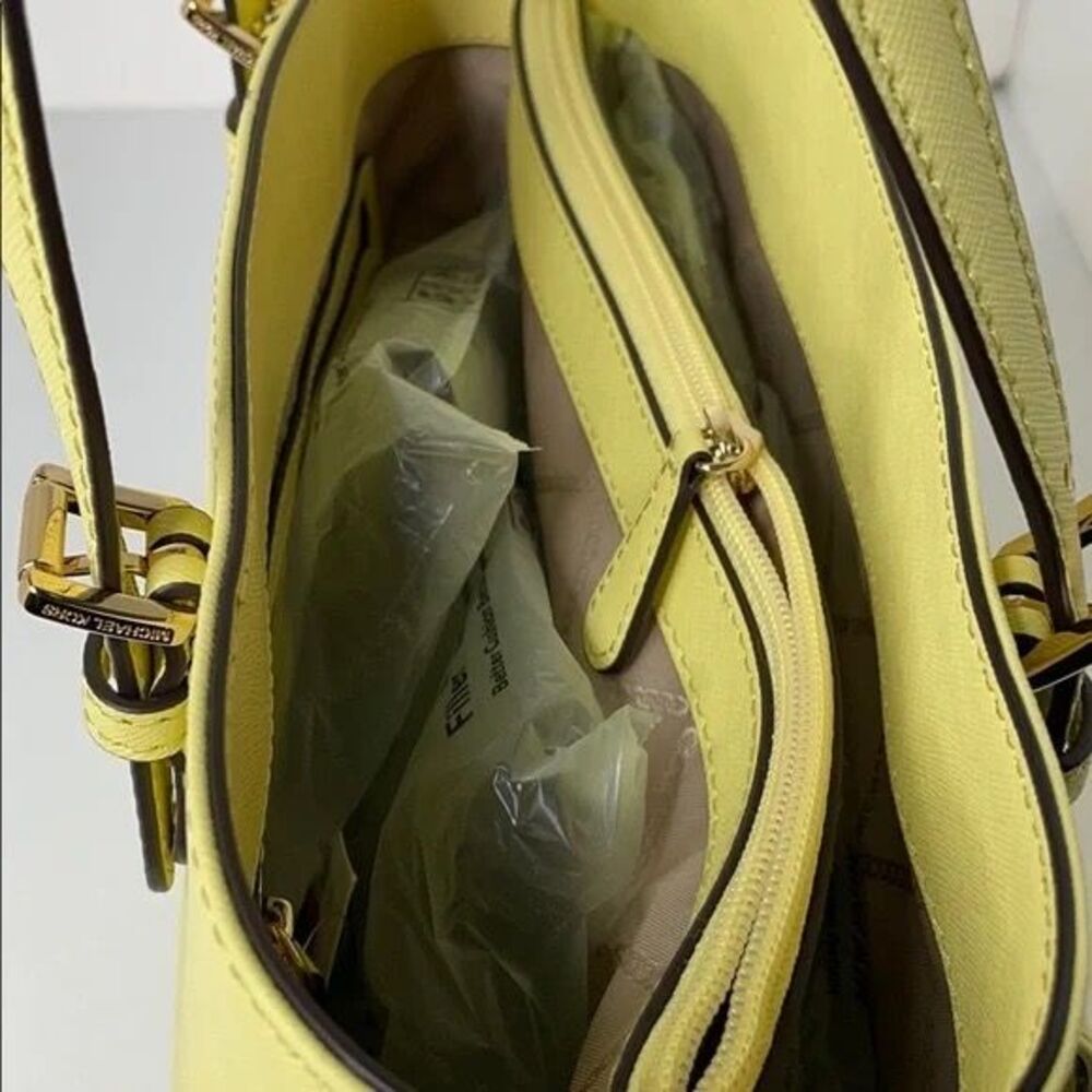 Michael Kors Jet Set Pocket Multi-function tote‎ … - image 6